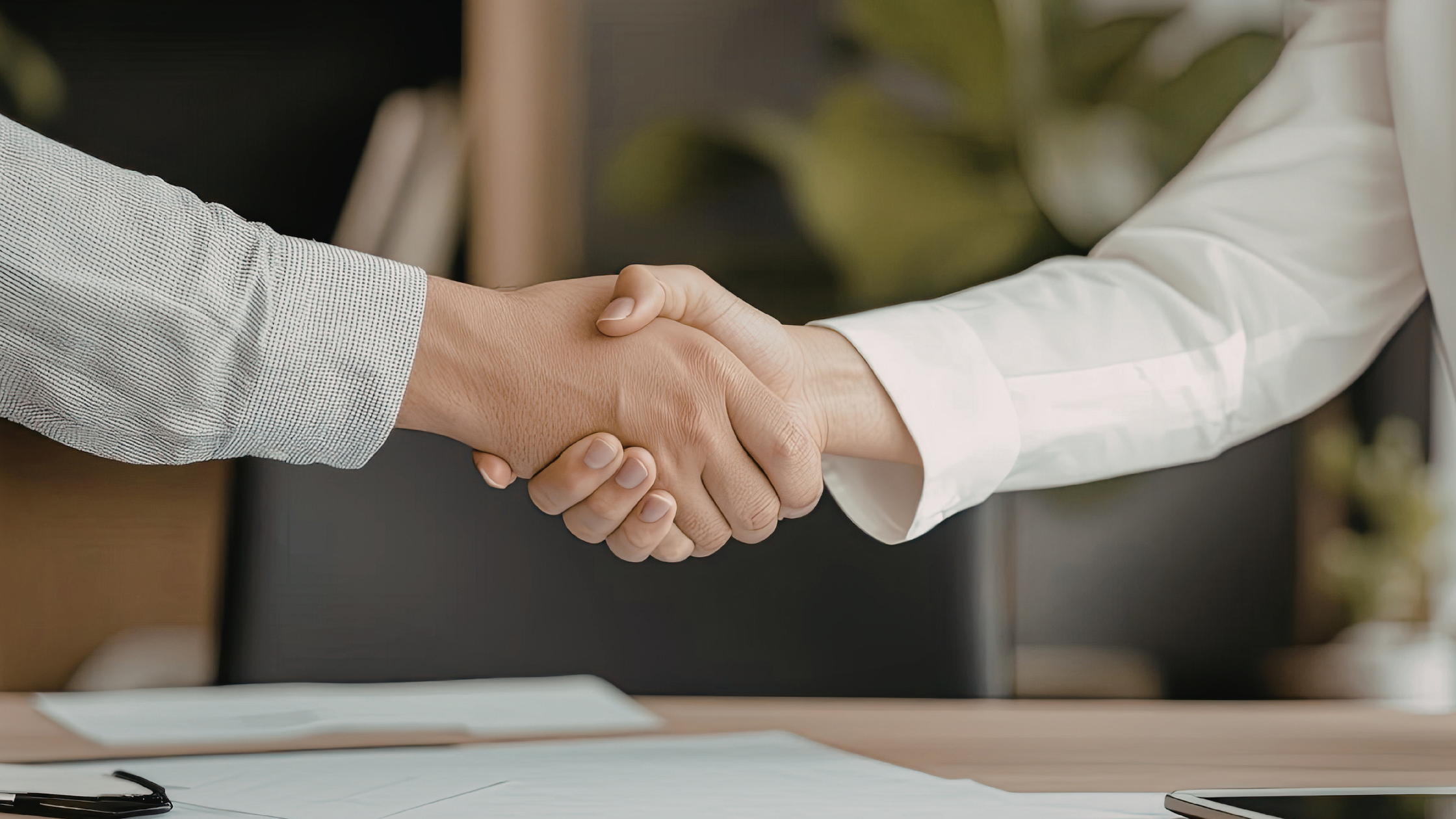 Why Do Dental Negligence Claims Need Both Solicitors and Dentists